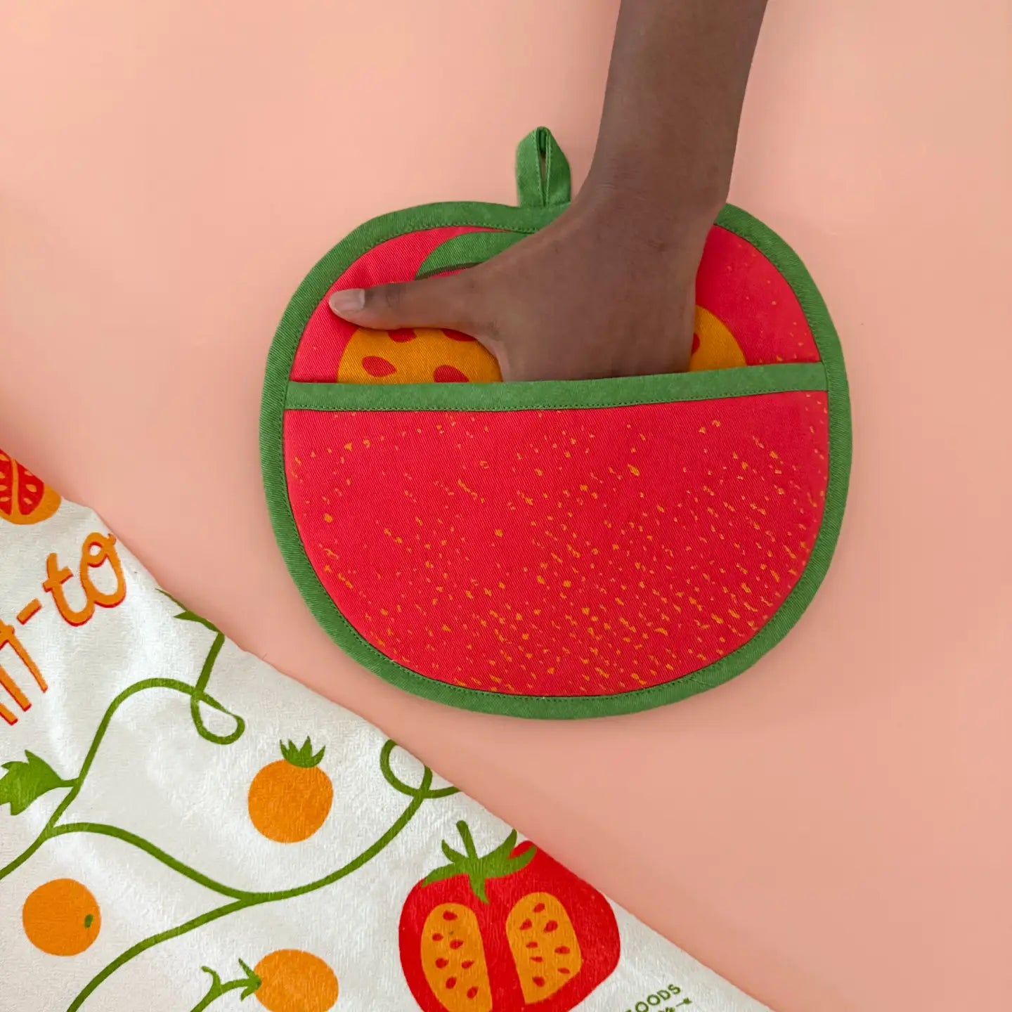 Tomato Pot Holder by The Neighborgoods