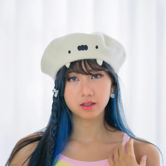 Ghost Beret / White by Mint & Apple