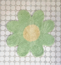 Load image into Gallery viewer, Daisy Flower Rug Pistachio