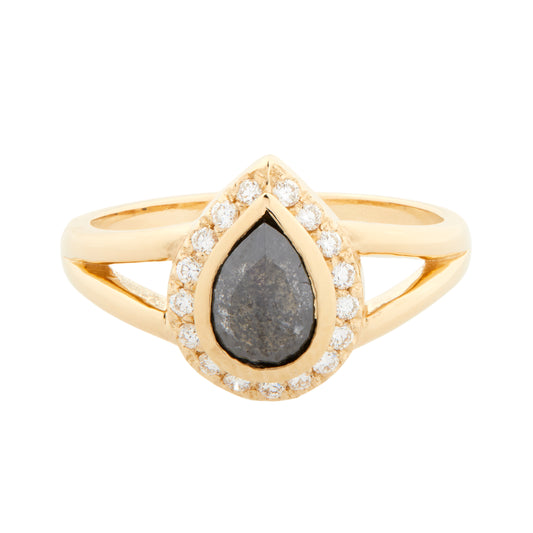 0.93 ct Pear Shape Diamond Ring