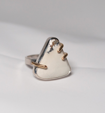 Load image into Gallery viewer, Mackson Studio Sterling Silver Ring